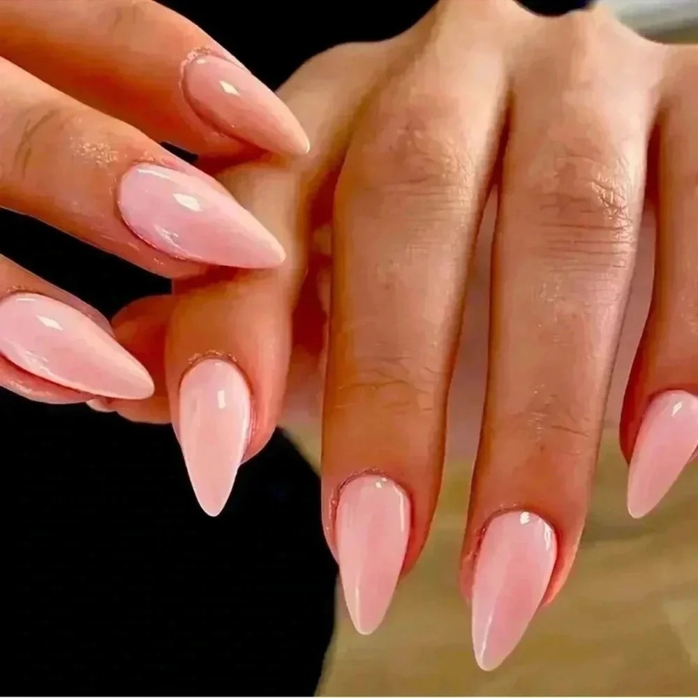 #20 Women’s 24 pcs pink coffin long press on nail kit